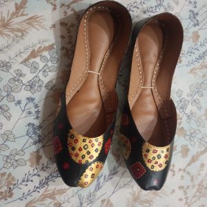 Chunri Style Khussa