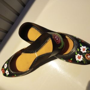 Floral Art Black Khussa