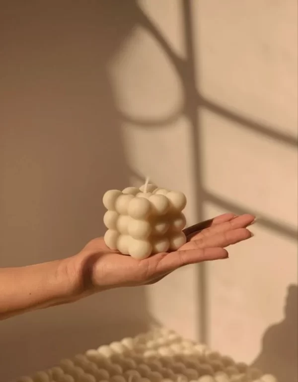 bubble-candle-b