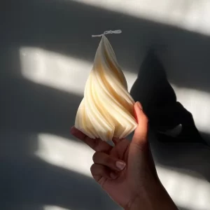 tree-swirl-candle