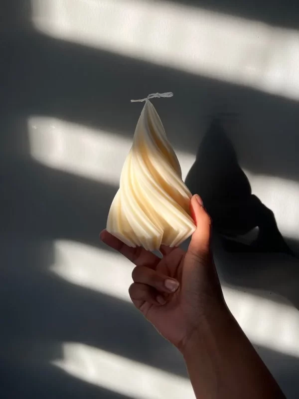 tree-swirl-candle
